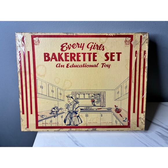 Vintage 1940s Bakerette Toy Baking Set w Box 13pc USA